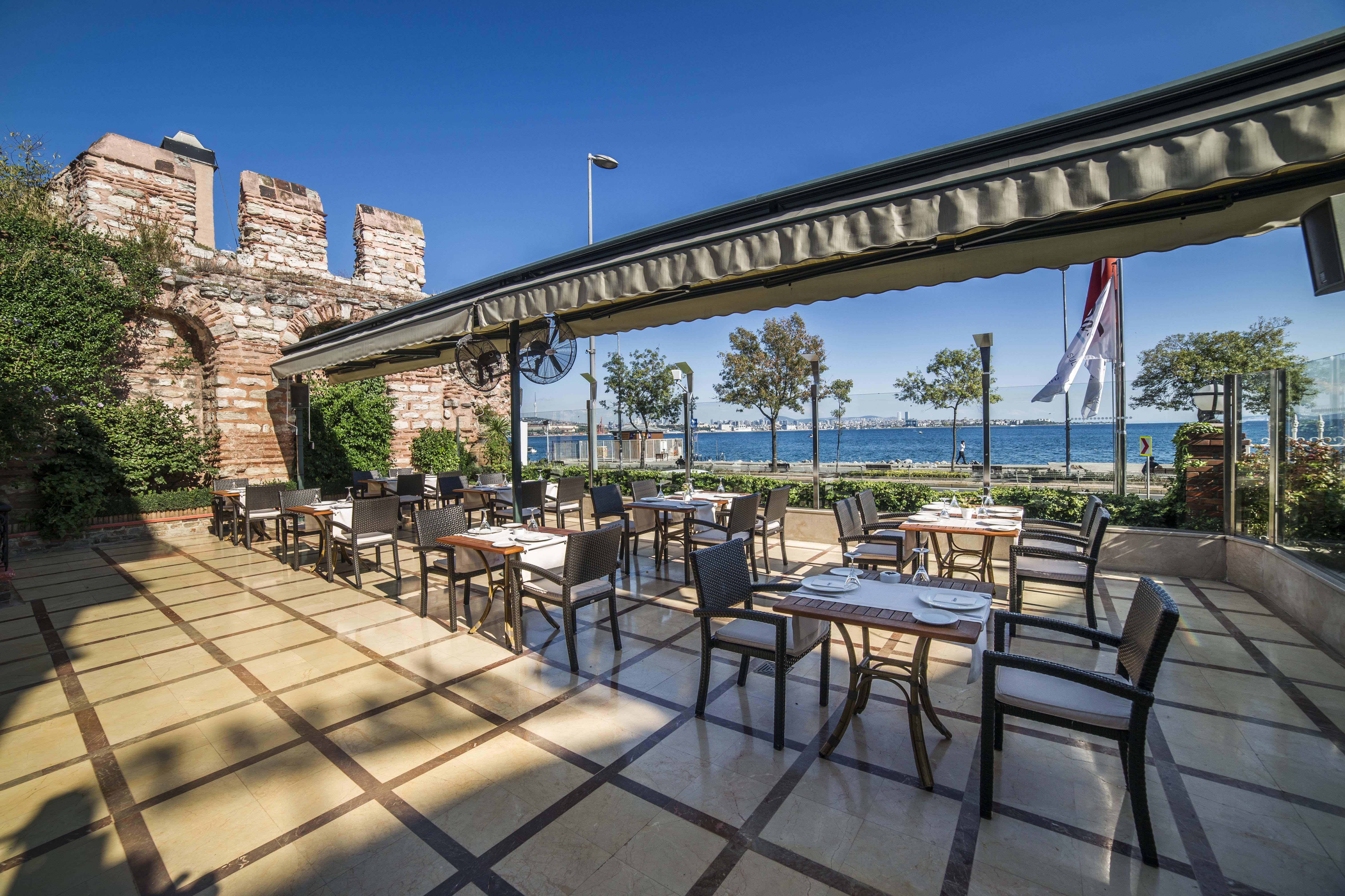 Radisson Hotel Istanbul Sultanahmet エクステリア 写真